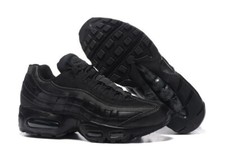 NlKE Air Max 95 Triple Black