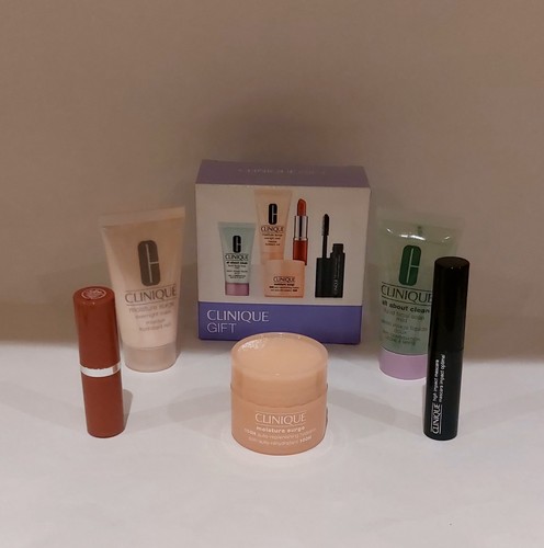 Clinique piece gift - gift,