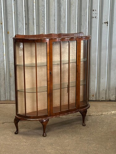 1930 walnut display - a,