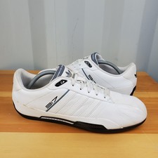 *RARE* UK 10.5 - adidas