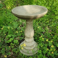 Twist Bird Bath Feeder Stone Statue | Vintage Outdoor Garden Ornament Decoration
