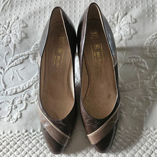 Lady's Bruno Magli Shoes Size