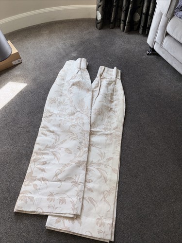 Laura ashley lloyd biscuit - laura,