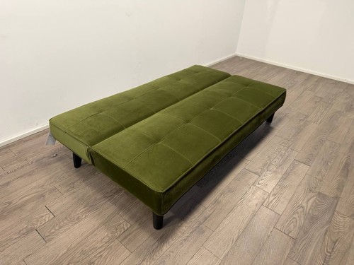 Patsy green velvet seater - green,