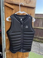 Women Follow Impact Vest (M