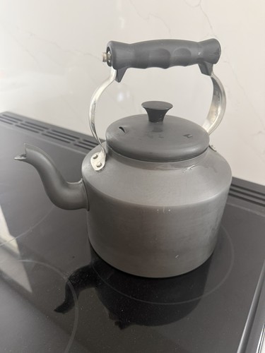 Vintage aga kettle classic - kettle,