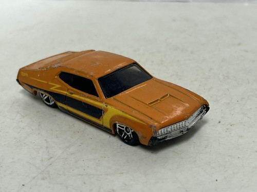 Hot wheels ford torino - hot,