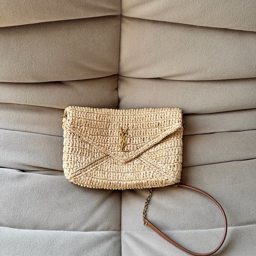 Saint laurent ysl - laurent, cassandre