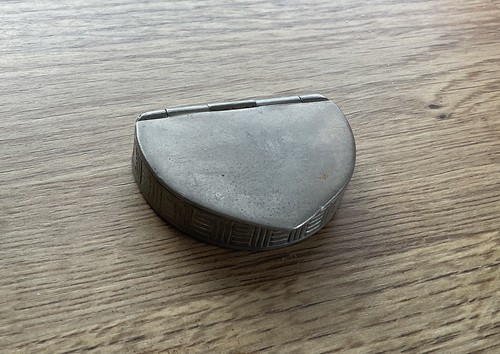 Vintage pewter snuff box c - snuff,