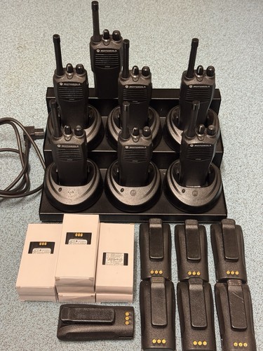 Motorola cp040 uhf two way - motorola,