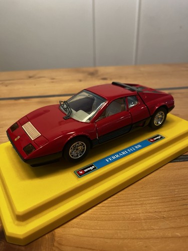 Bburago scale ferrari 512 - scale,