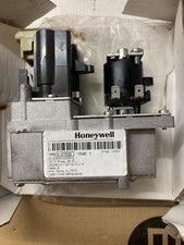 Honeywell V4700E1049U 240V