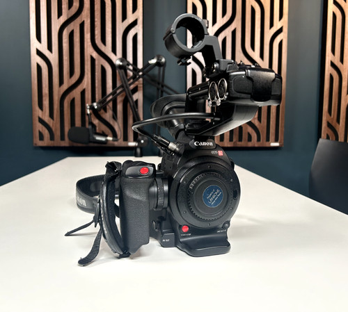 Canon eos c100 - eos,