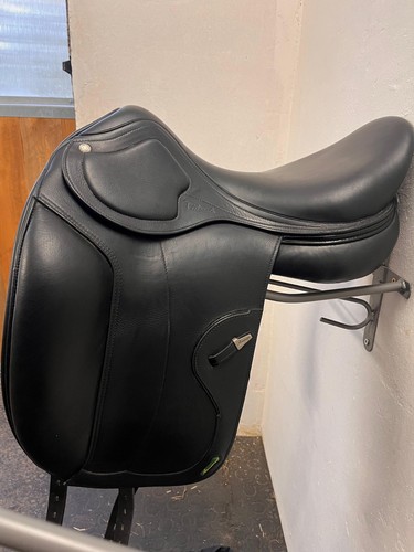 Dressage saddle amerigo - saddle,