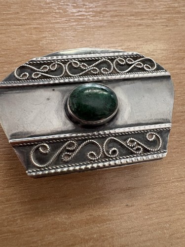 Solid silver snuff box - silver,