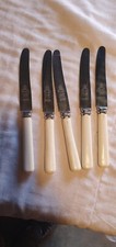 Faux Bone Handle 5 x Table Knives Viners Of Sheffield Stainless Steel 8” Tall