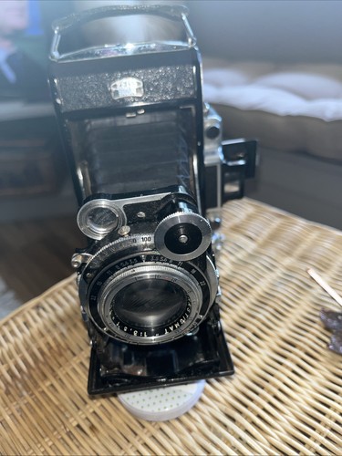 Zeiss ikon folding camera - ikon,