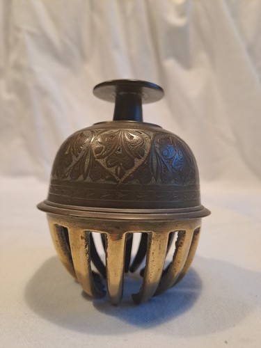 Brass elephant claw - elephant, bell
