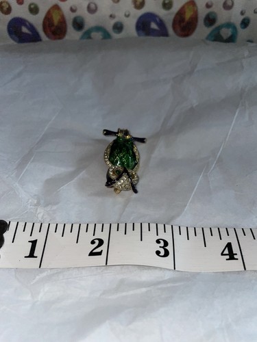 Vintage 1990 enamel owl - owl, on