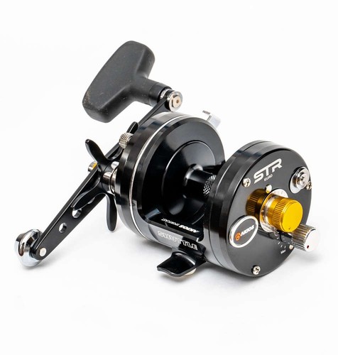 Akios shuttle 656 str kuro - 656,