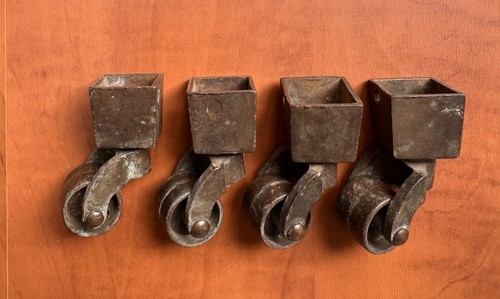 Lot 3 4 antique - ,