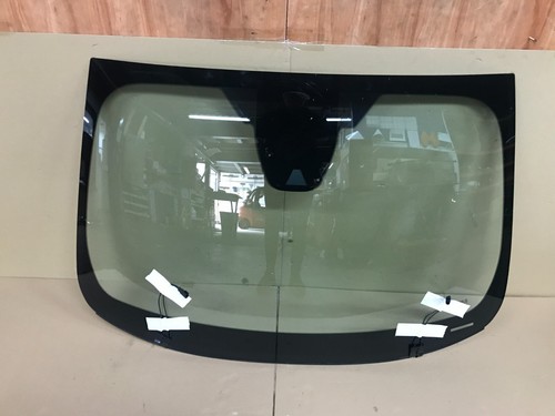 Ford mondeo windscreen - mondeo,