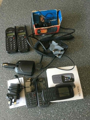 Vintage mobile phones joblot - mobile,