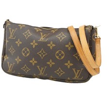 LOUIS VUITTON Pochette
