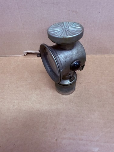 Antique never out oil - never,