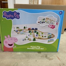 Peppa Pig Wooden Train set 52
