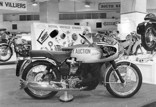 Velocette stand september 1967 - velocette,