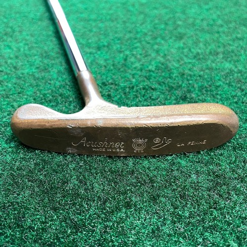 Titleist acushnet bulls - bulls, eye