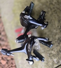 SHIMANO 105 BR-5700 ROAD BIKE