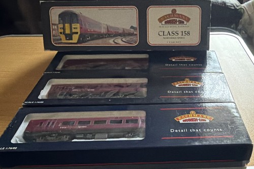 Bachmann class 158 - bachmann,