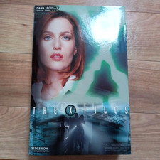 Sideshow Collectibles The X Files Dana Scully Special Agent FBI Action Figure