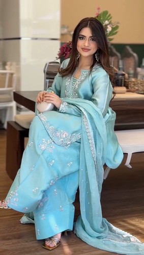 Pakistani farshi salwar kameez - pakistani,