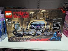 LEGO 76183 Batman Bat Cave The