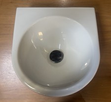 Brand New Duravit Architect Basin With Overflow