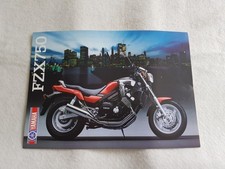 YAMAHA FZX750 Motorcycle Sales Brochure c1988 #MC-FZX750-88E FRENCH TEXT