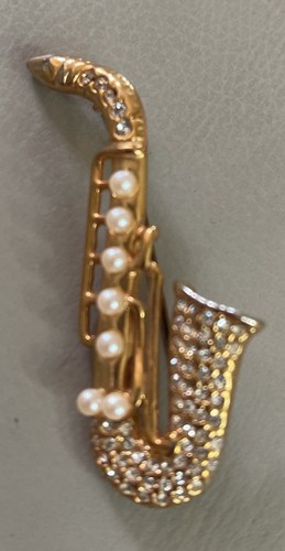 Vintage gold tone metal - vintage,