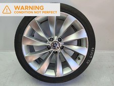 VW Passat CC R18 Alloy Wheel
