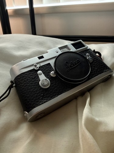Leica rangefinder camera - m2,,