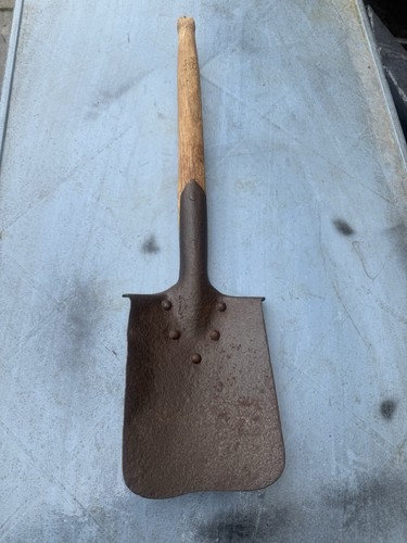 Ww2 german entrenching tool - ww2,
