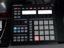 Native Instruments Maschine
