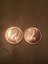 2 x Mint. Cond 1971 Elizabeth