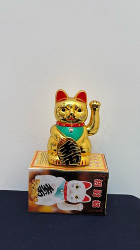 Chinese lucky waving cat - lucky,