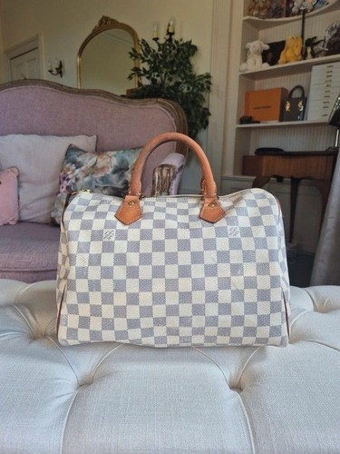Authentic vintage louis - authentic,