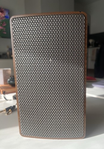Grunding speaker super - speaker,