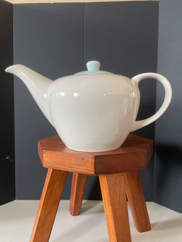 Vintage style retro typhoon - vintage-style/retro,