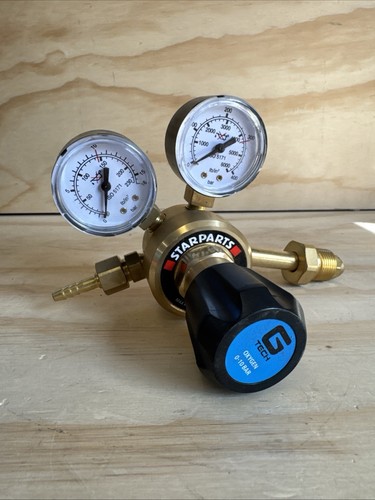 Oxygen regulator single - oxygen, o2